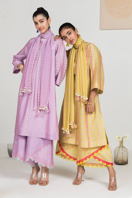 Madzin_Purple Organza, Chiffon, Chanderi, Soft Swirl Round Printed Kurta Set _Online_at_Aza_Fashions