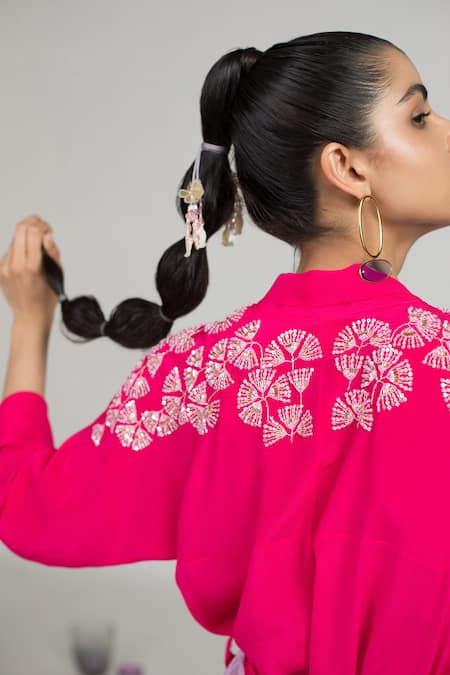 Shop Madzin Purple Crepe, Chanderi Swirl V Neck Printed Lehenga Set at Aza Fashions Shop_Madzin_Purple Crepe, Chanderi Swirl V Neck Printed Lehenga Set _at_Aza_Fashions