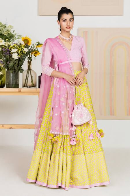 Madzin_Green Lehenga  Chanderi Choli  Stretch Georgette Dupatta  Silk Organza Set _Online_at_Aza_Fashions