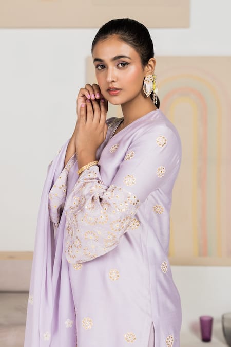 Shop_Madzin_Purple Chanderi, Chikankari, Silk Chiffon Floral Motifs V Embroidered Kurta Set _Online_at_Aza_Fashions