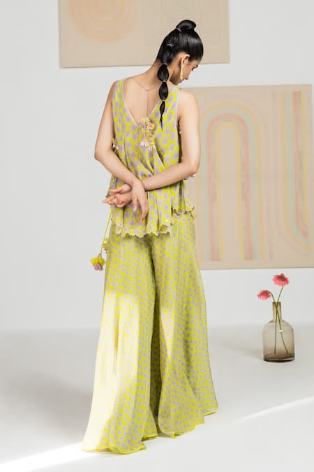 Shop Madzin Green , Top Flat Sharara Floral Print One And Set at Aza Fashions Shop_Madzin_Green , Top Flat Sharara Floral Print One And Set _at_Aza_Fashions