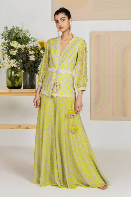 Shop Madzin Green Jacket Silk Chanderi Bead Work, Floral Print, 3d Applique V With Belt at Aza Fashions Shop_Madzin_Green Jacket Silk Chanderi Bead Work, Floral Print, 3d Applique V With Belt _at_Aza_Fashions