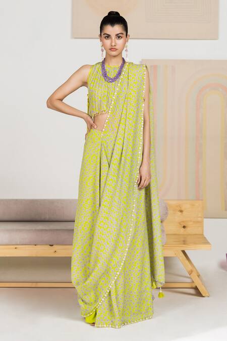 Buy Madzin Green Organza Blouse Flat , Saree Periwinkle Pre-draped With Online at Aza Fashions Buy_Madzin_Green Organza Blouse Flat , Saree Periwinkle Pre-draped With _Online_at_Aza_Fashions