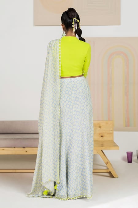 Shop Madzin Blue Organza Blouse Stretch Georgette, Saree Chiffon Floral Pre-draped With at Aza Fashions Shop_Madzin_Blue Organza Blouse Stretch Georgette, Saree Chiffon Floral Pre-draped With _at_Aza_Fashions