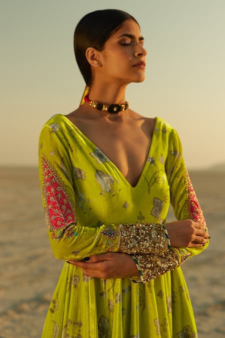 Buy Rajiramniq Green Silk Velvet Thread , Sequins V Neck Printed Anarkali Online at Aza Fashions Buy_Rajiramniq_Green Silk Velvet Thread , Sequins V Neck Printed Anarkali _Online_at_Aza_Fashions