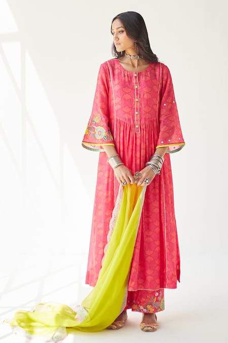 Rajiramniq Shell Print Kurta Set 