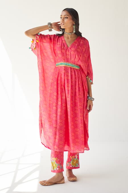 Shop Rajiramniq Pink Cotton Silk Printed Shell V Neck Kaftan And Pant Set at Aza Fashions Shop_Rajiramniq_Pink Cotton Silk Printed Shell V Neck Kaftan And Pant Set _at_Aza_Fashions