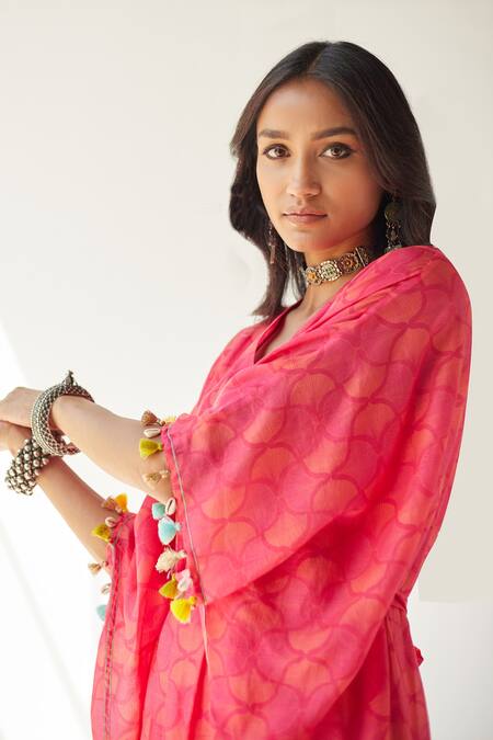 Shop Rajiramniq Pink Cotton Silk Printed Shell V Neck Kaftan And Pant Set Online at Aza Fashions Shop_Rajiramniq_Pink Cotton Silk Printed Shell V Neck Kaftan And Pant Set _Online_at_Aza_Fashions