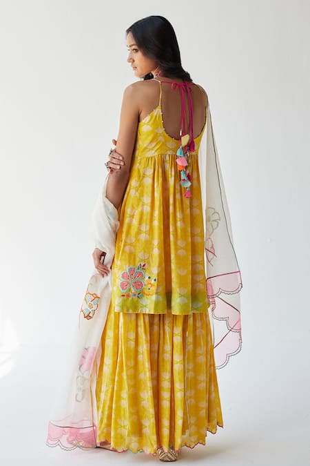 Rajiramniq Shell Print Strappy Kurta Gharara Set 