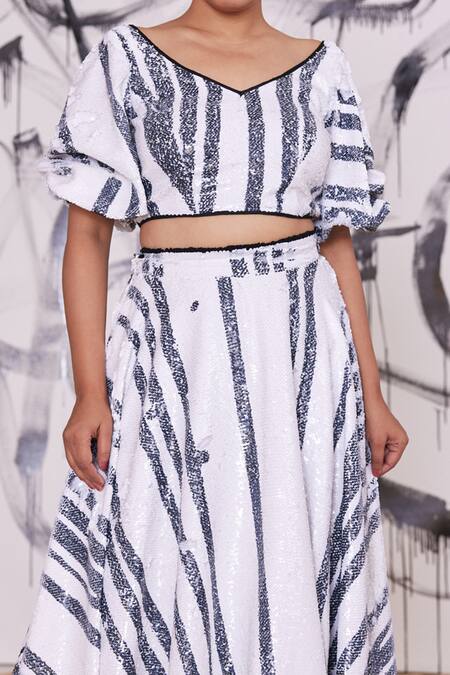 Pooja Bagaria Black Satin Sequin Sequin, Piano Stripe Leaf Neck Embroidered Lehenga Set Online at Aza Fashions Pooja Bagaria_Black Satin Sequin Sequin, Piano Stripe Leaf Neck Embroidered Lehenga Set _Online_at_Aza_Fashions