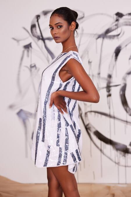 Pooja Bagaria_Black Satin Sequin Sequin, Piano Stripe Round Print Dress _at_Aza_Fashions