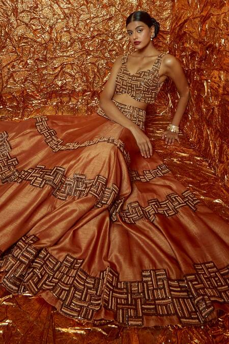 Nirmooha_Brown Nokia Silk Beads And Cutdana V Neck Embroidered Lehenga Set _Online_at_Aza_Fashions