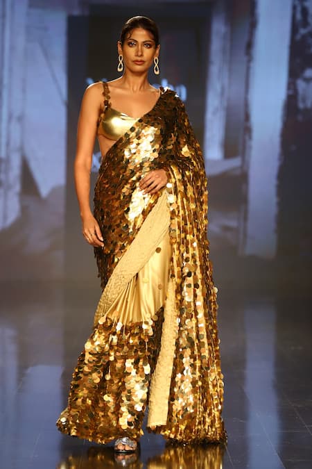 Shop_Nirmooha_Gold Foil Georgette Sequin Sweetheart Neck Embroidered Saree With Blouse _Online_at_Aza_Fashions