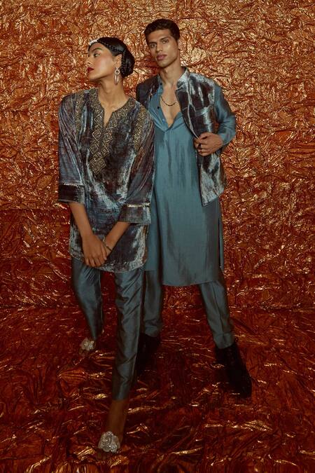 Buy_Nirmooha_Grey Velvet And Nokia Silk Notched Kurta & Pant Set _Online_at_Aza_Fashions