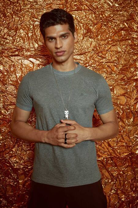 Nirmooha_Grey Jersey Crew Neck T-shirt _Online_at_Aza_Fashions
