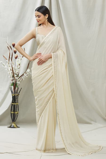 Buy Ranian White Silk Georgette Lace , Zari Square Neck Woven Saree With Blouse Online at Aza Fashions Buy_Ranian_White Silk Georgette Lace , Zari Square Neck Woven Saree With Blouse _Online_at_Aza_Fashions