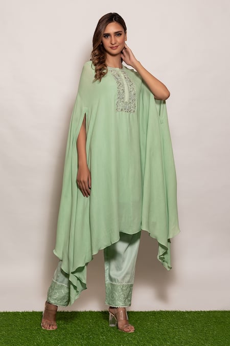 Buy_Vara By Vibha N Priti_Green Georgette Thread Work Round Hand Embroidered Kaftan Tunic And Pant Set _Online_at_Aza_Fashions