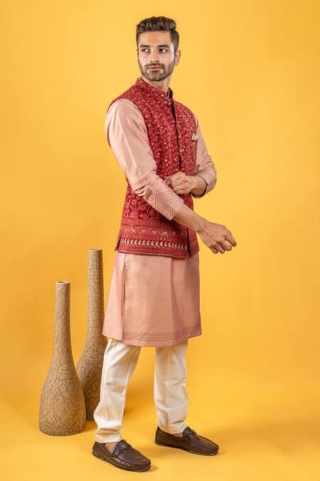 Soniya G_Red Fabric Thread Work Bundi And Kurta Set_Online_at_Aza_Fashions