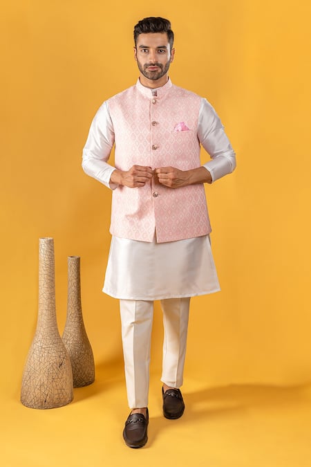 Soniya G Silk Bundi & Kurta Set 