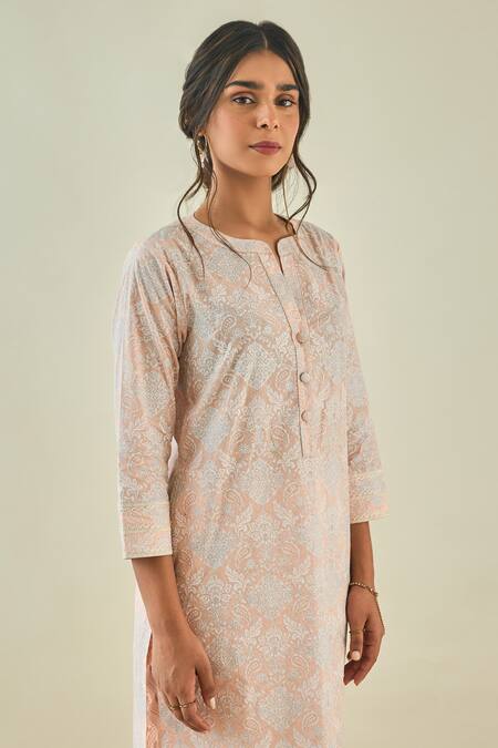 Buy_LAHARIO_Pink Cotton Floral Motifs Mandarin Collar Foil Print Kurta Set _Online_at_Aza_Fashions