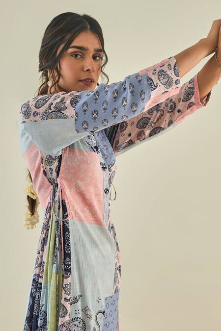 Buy_LAHARIO_White Cotton Floral Motifs Mandarin Collar Print Kurta Set _Online_at_Aza_Fashions