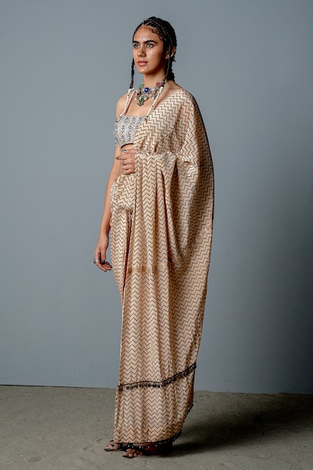 Pooja Rajgarhia Gupta_Beige Crepe, Cotton Satin Geometric Print, Zenobia Pre-draped Saree With Blouse _Online_at_Aza_Fashions