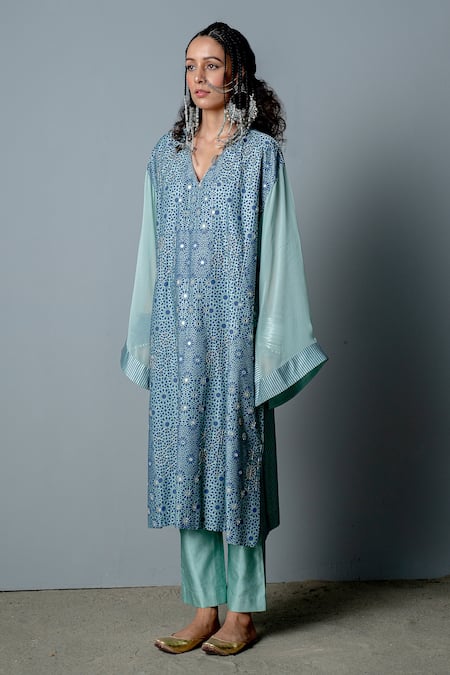 Buy_Pooja Rajgarhia Gupta_Blue Cotton Satin Cutdana Work, Mirror Work, Screen Mosaic Pheran And Pant Set _Online_at_Aza_Fashions