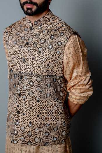 Pooja Rajgarhia Gupta_Beige Cotton Silk Cutdana Work, Geometric Print, Mirror Mosaic Bundi Kurta Set _at_Aza_Fashions