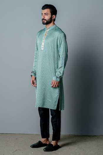 Buy_Pooja Rajgarhia Gupta_Blue Cotton Silk Zig Zag Print Kurta Set _Online_at_Aza_Fashions