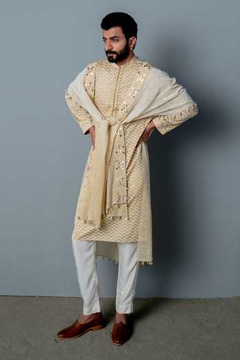 Pooja Rajgarhia Gupta_White Cotton Silk Cutdana Work, Geometric Print, Mirror Mosaic Bundi Kurta Set _Online_at_Aza_Fashions
