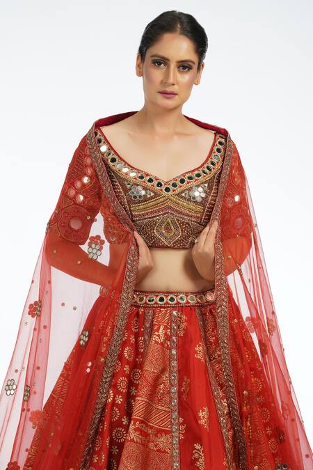 Buy_Shruti S_Red Silk, Star Net Floral, Metallic Leaf Neck Print Lehenga Set _Online_at_Aza_Fashions