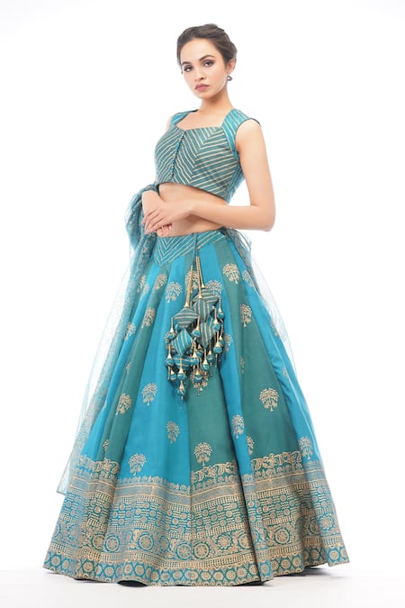 Shruti S_Blue Silk, Organza Chevron, Floral, Geometric V Neck Print Lehenga Set _Online_at_Aza_Fashions