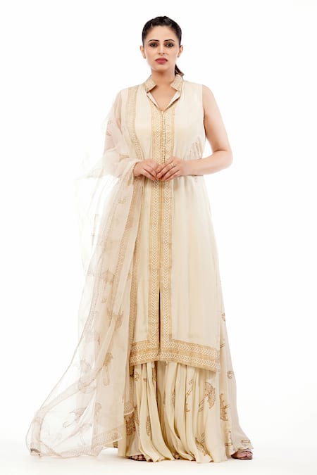 Shruti S White Kurta Habutai Silksharara  Modal Satindupatta  Organza Hand Block Set 