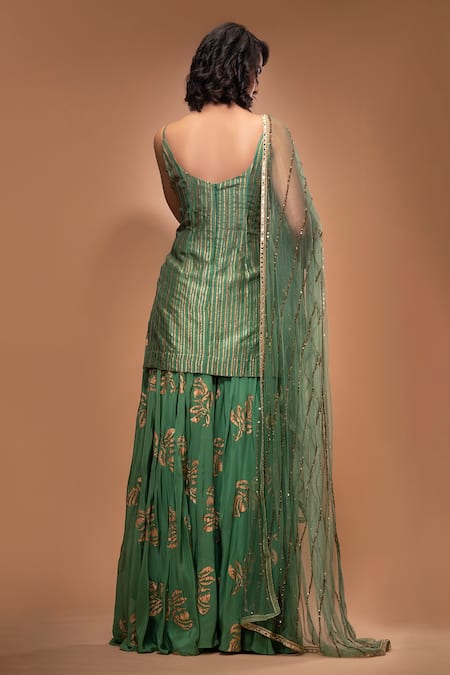 Shop Shruti S Green Dupatta Star Net, Kurta Silk, Sharara Crepe Stripe Metallic Set at Aza Fashions Shop_Shruti S_Green Dupatta Star Net, Kurta Silk, Sharara Crepe Stripe Metallic Set _at_Aza_Fashions