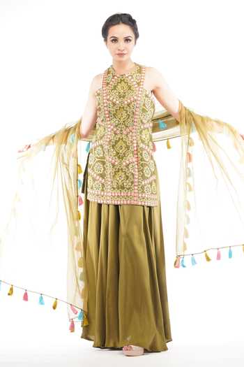 Shruti S_Green Silk, Organza, Modal Satin Floral Motifs Embroidered Kurta Sharara Set _Online_at_Aza_Fashions