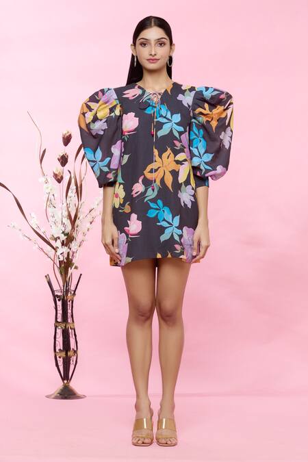 Shop_Sonam Parmar Jhawar_Black Linen Floral V Neck Cheri Balloon Sleeve Dress _Online_at_Aza_Fashions