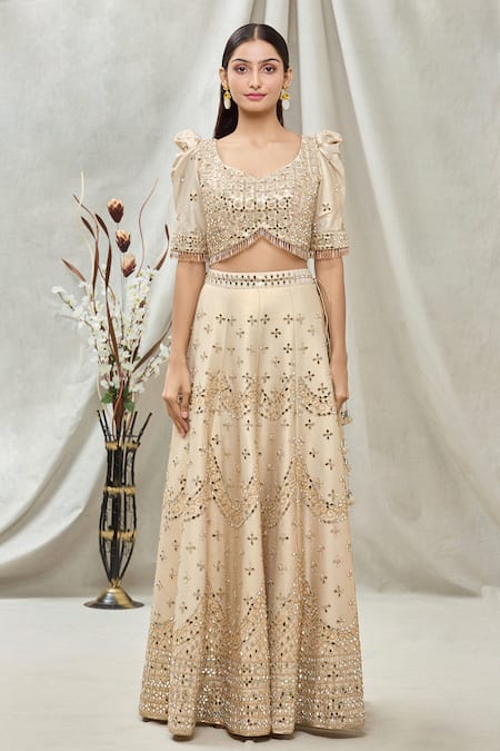 Buy_Vandana Sethi_Gold Dupion Silk Floral, Mirror, Scallop Leaf Embroidered Bridal Lehenga Set _Online_at_Aza_Fashions