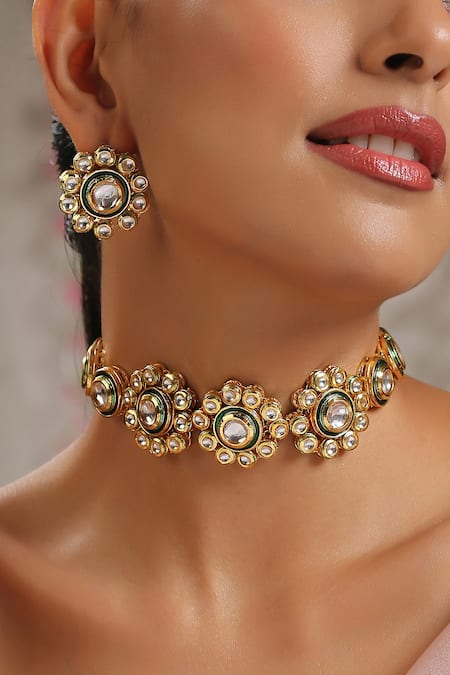 Shop Paisley Pop Gold Plated Floral Kundan Necklace Online at Aza Fashions Shop_Paisley Pop_Gold Plated Floral Kundan Necklace _Online_at_Aza_Fashions