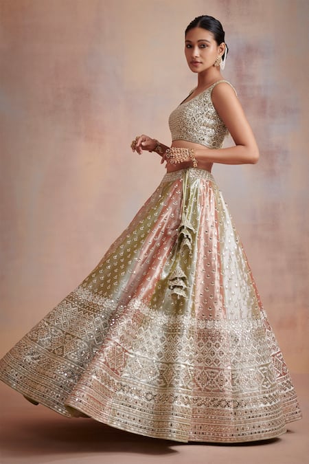 SUHINO Green Organza, Tissue Mirror , Zari Round Bridal Lehenga Set Online at Aza Fashions SUHINO_Green Organza, Tissue Mirror , Zari Round Bridal Lehenga Set _Online_at_Aza_Fashions