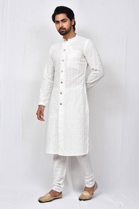 Aryavir Malhotra Chikankari Kurta Set 