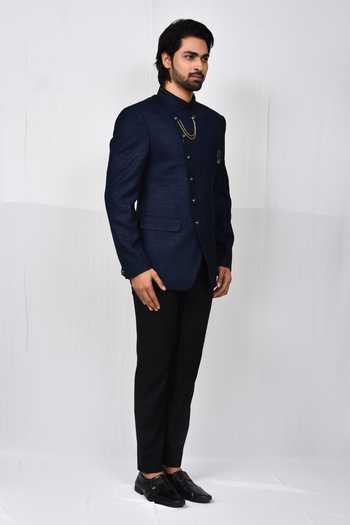 Aryavir Malhotra_Blue Cotton, Linen Navy Bandhgala Set _Online_at_Aza_Fashions