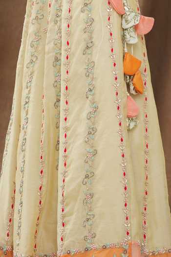 Gaurav katta_Beige Chanderi Thread, Pearl And Cutdana V Neck Lehenga Set _at_Aza_Fashions