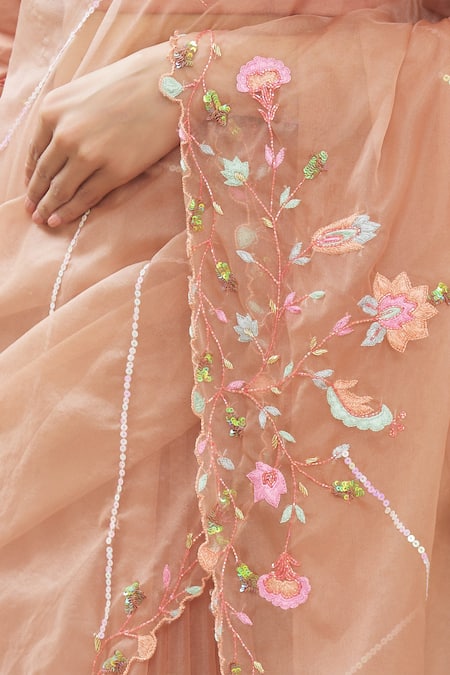 Gaurav Katta Peach Organza, Moda Silk Floral, Pearl, Thread, Embroidered Saree With Blouse at Aza Fashions Gaurav Katta_Peach Organza, Moda Silk Floral, Pearl, Thread, Embroidered Saree With Blouse _at_Aza_Fashions