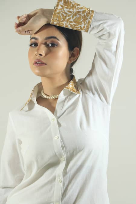 Shop_Daljit Sudan_White Linen Aari Collared Neck Embroidered Shirt_Online_at_Aza_Fashions