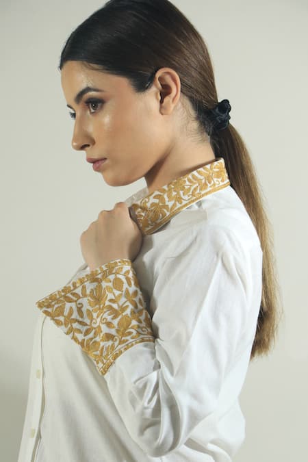 Daljit Sudan_White Linen Aari Collared Neck Embroidered Shirt_at_Aza_Fashions