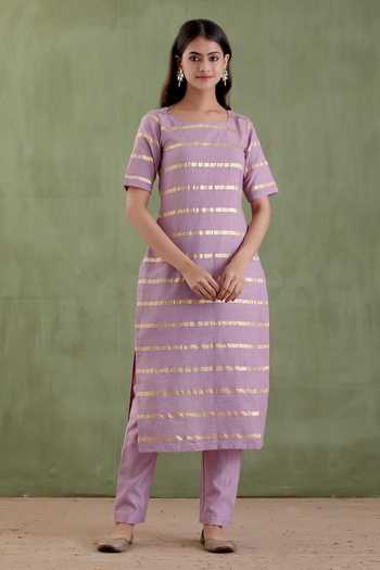 Musal Gayatri Devi Striped Kurta & Pant Set 