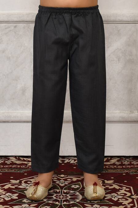 Petite Pomme Gray Silk Floral Pattern Kurta Set With Bundi at Aza Fashions Petite Pomme_Gray Silk Floral Pattern Kurta Set With Bundi_at_Aza_Fashions