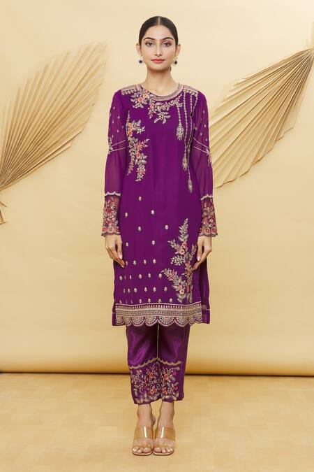 Samyukta Singhania Purple Georgette Embroidery Round Neck Kurta Set Online at Aza Fashions Samyukta Singhania_Purple Georgette Embroidery Round Neck Kurta Set_Online_at_Aza_Fashions
