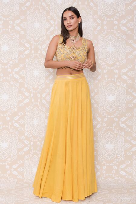 Buy_Inej_Yellow Rayon Flex Floral, Sequin Round Lehenga And Embroidered Blouse Set_Online_at_Aza_Fashions