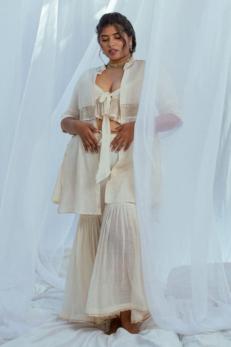 Latha Puttanna White Hand Woven Cotton Floral Motifs Kavery Coat